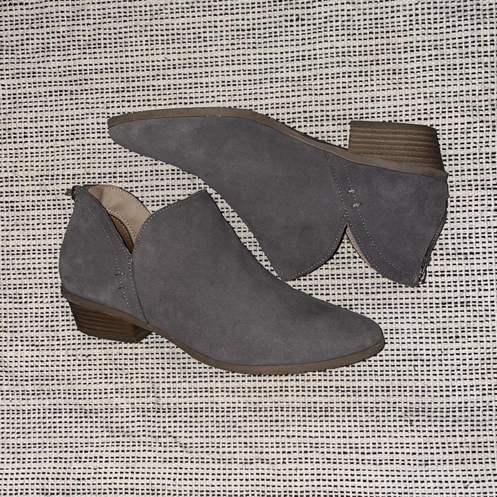Kenneth Cole gray booties 9.5